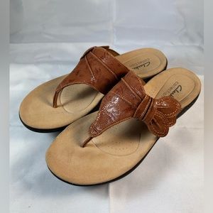 Clarks Collection Women's Size 8.5 N Laurieann Rae Tan Sandals 27857